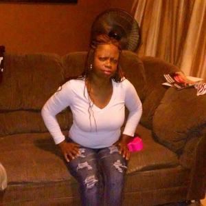 Meet your Posher, Carolyn